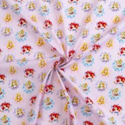 Tessuto Cotone Al Metro Principesse Disney Altezza 150 Cm W334